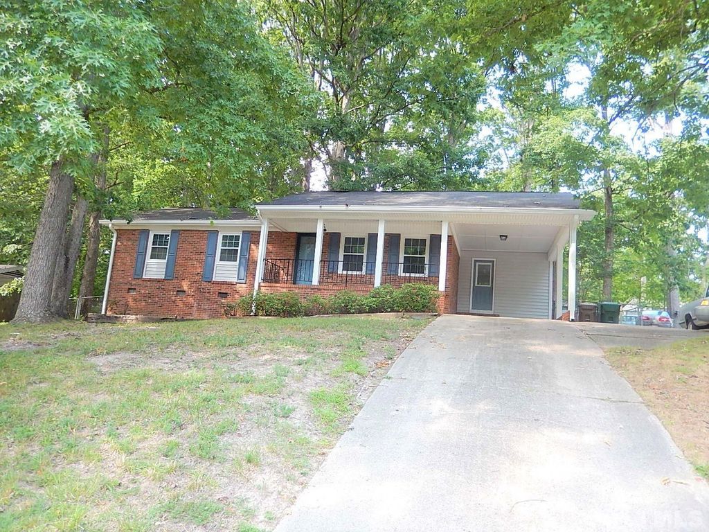 710 Madison Ave, Cary, NC 27513