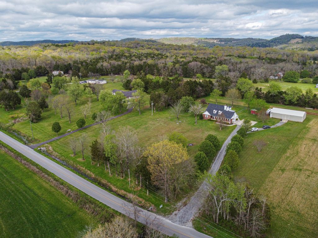 3200 Porterfield Rd, Readyville, TN 37149 Trulia