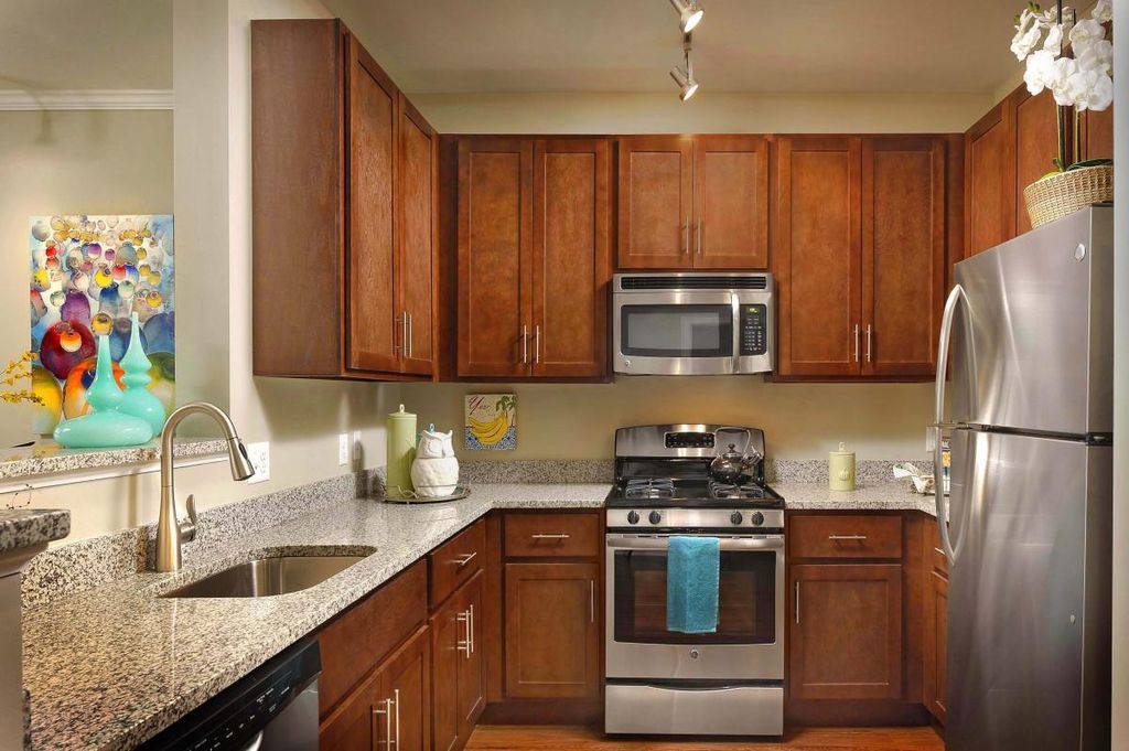 13611 Ale House Cir, Germantown, MD 20874