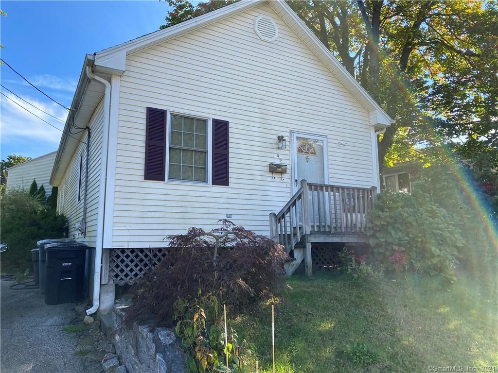 42 Overton Ave, Milford, CT 06460