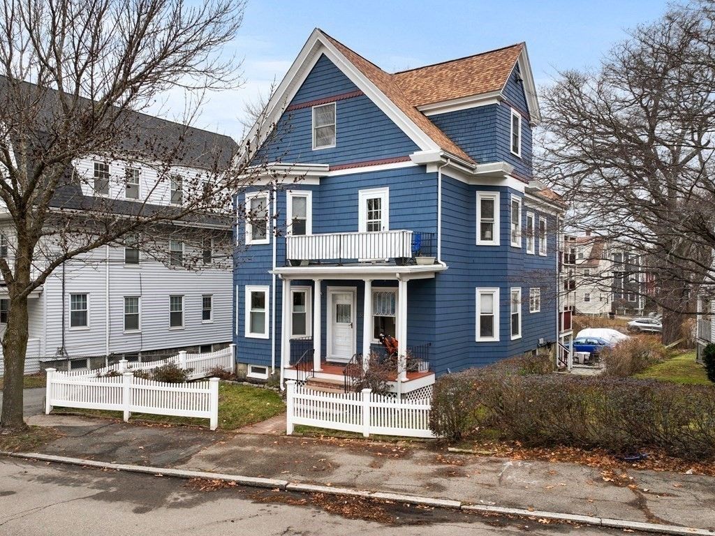 36 Walter St #2, Roslindale, MA 02131
