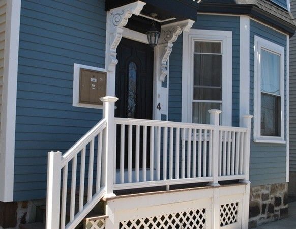 4 Burnham Pl #2, South Boston, MA 02127