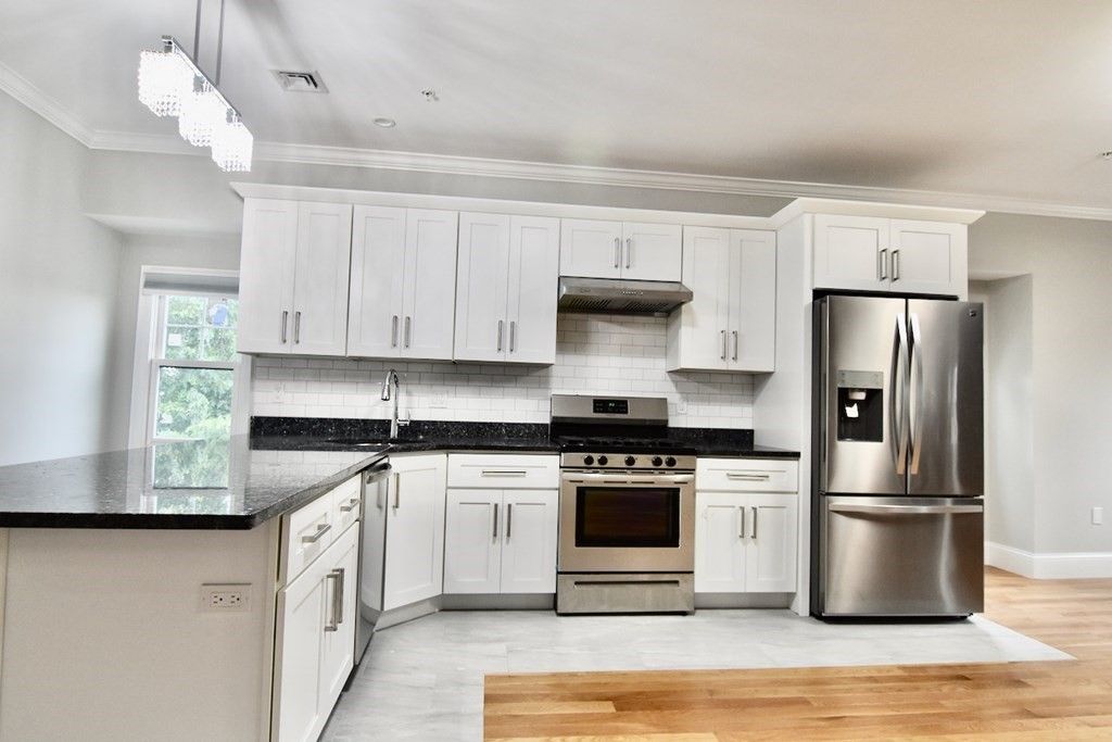 10 Midland St #3, Dorchester, MA 02125