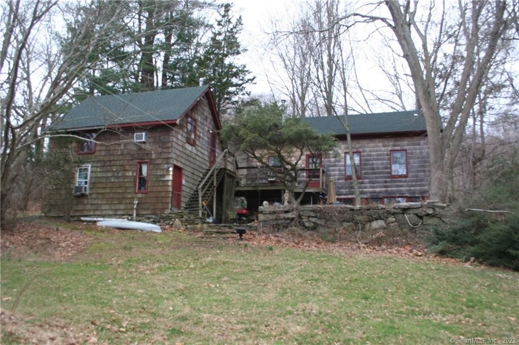 337 Kitemaug Rd, Uncasville, CT 06382