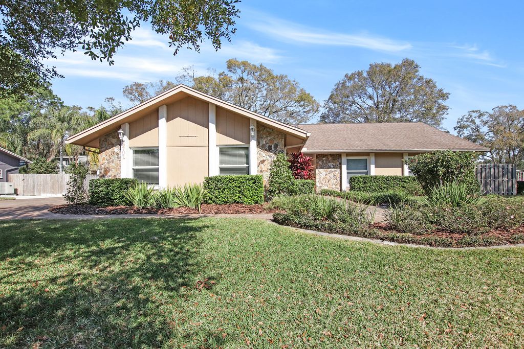 homes for rent in temple terrace