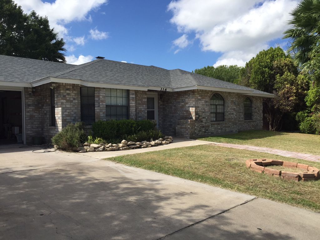 116 Deborah Kay St, Del Rio, TX 3 Bed, 2 Bath Single 116 Deborah Kay St, Del Rio, TX 3 Bed, 2 Bath Single