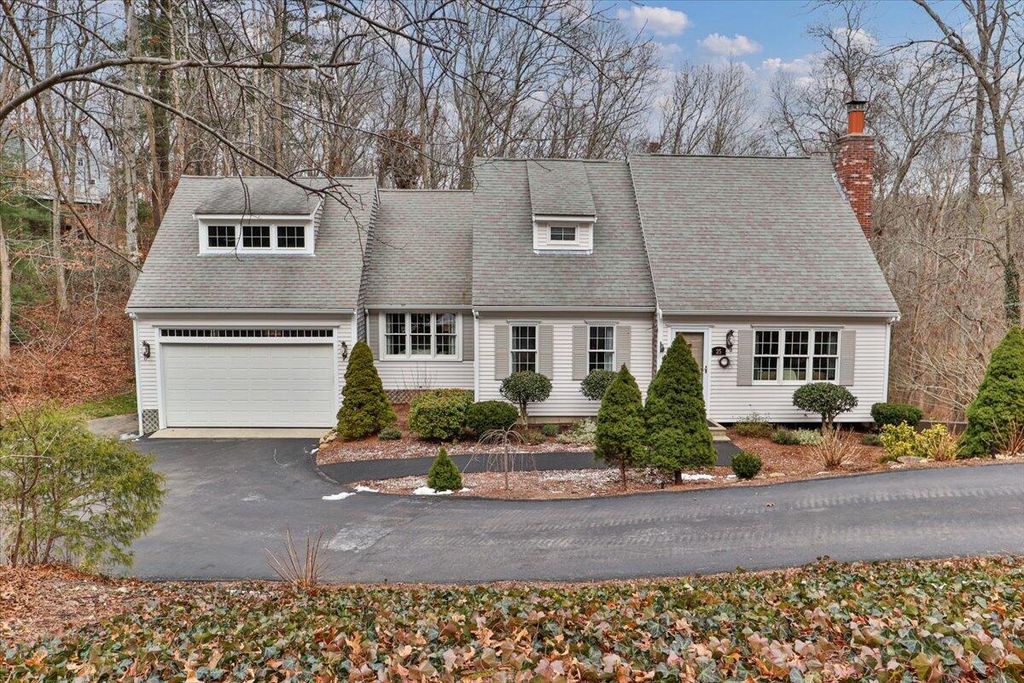 25 Christopher Hollow Road, Sandwich, MA 02563