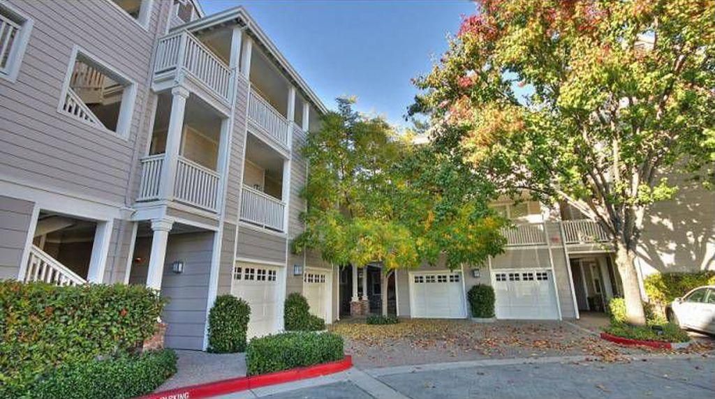 903 Sunrose Ter, Sunnyvale, CA - 2 Bed, 2 Bath Apartment - 10 Photos