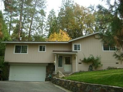 39765 Pine Ridge Way, Oakhurst, CA 93644