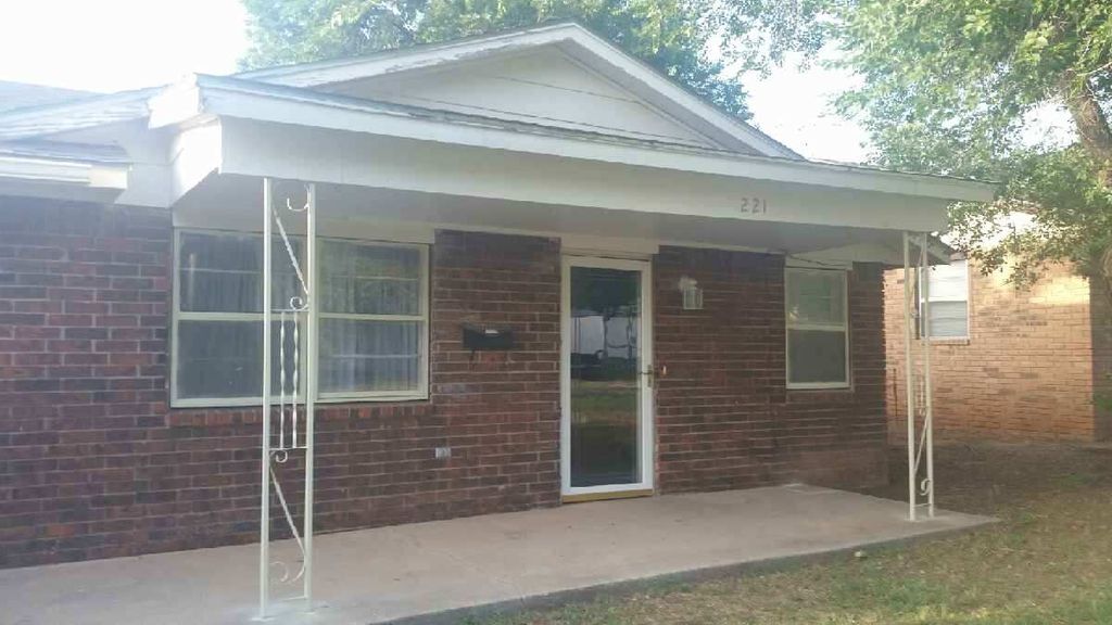 221 W Kansas St, Walters, OK 73572 Trulia