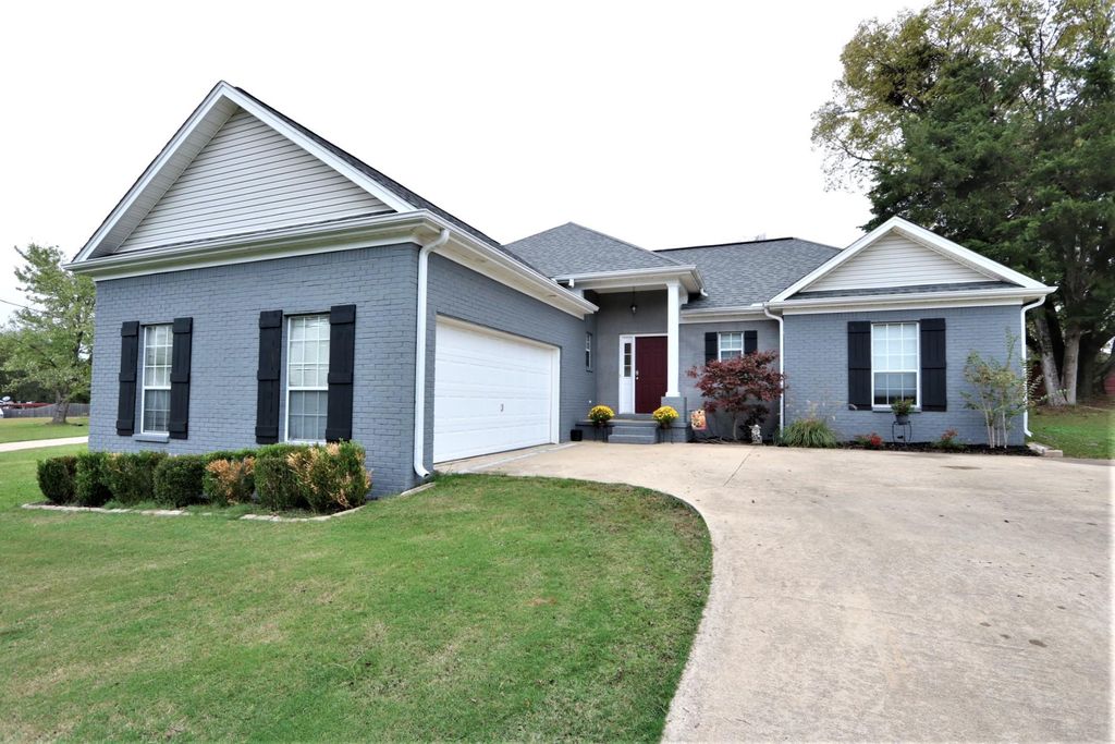 1368 N Gun Club Rd, Tupelo, MS 38801 Trulia 1368 N Gun Club Rd, Tupelo, MS 38801 Trulia