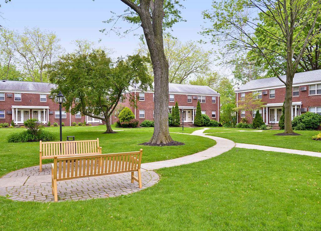 Lakeview Apartments Leonia, NJ Trulia