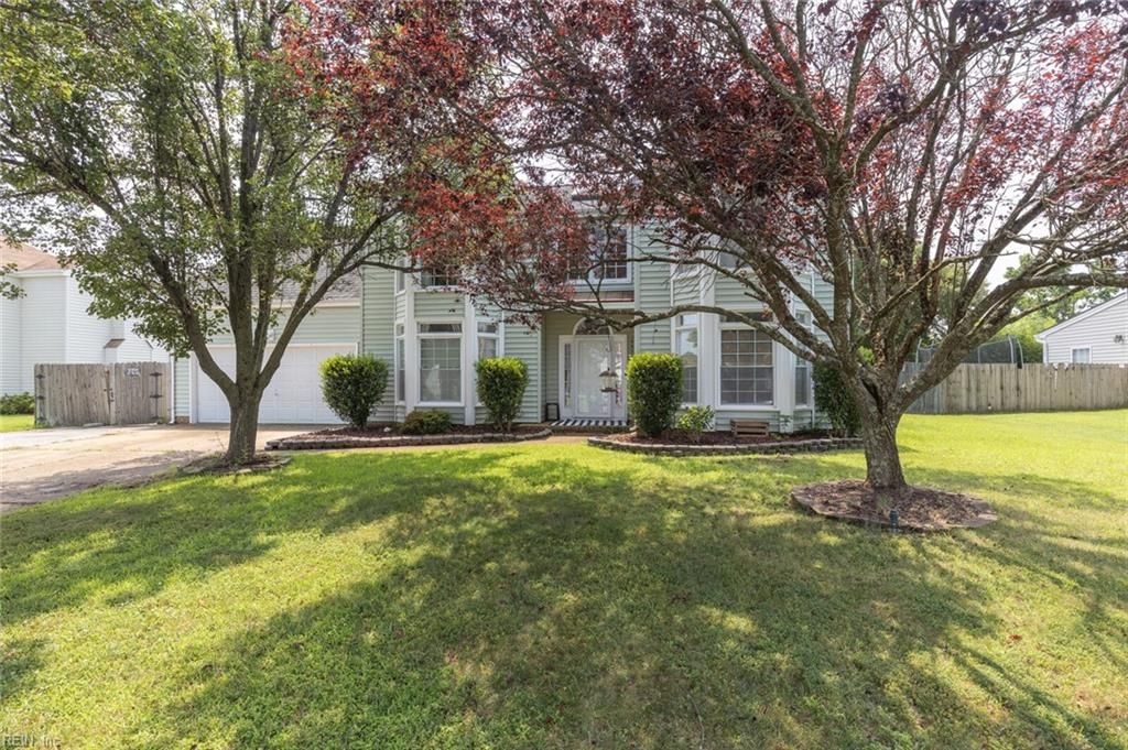 4533 Van Dyck Dr, Virginia Beach, VA 23456