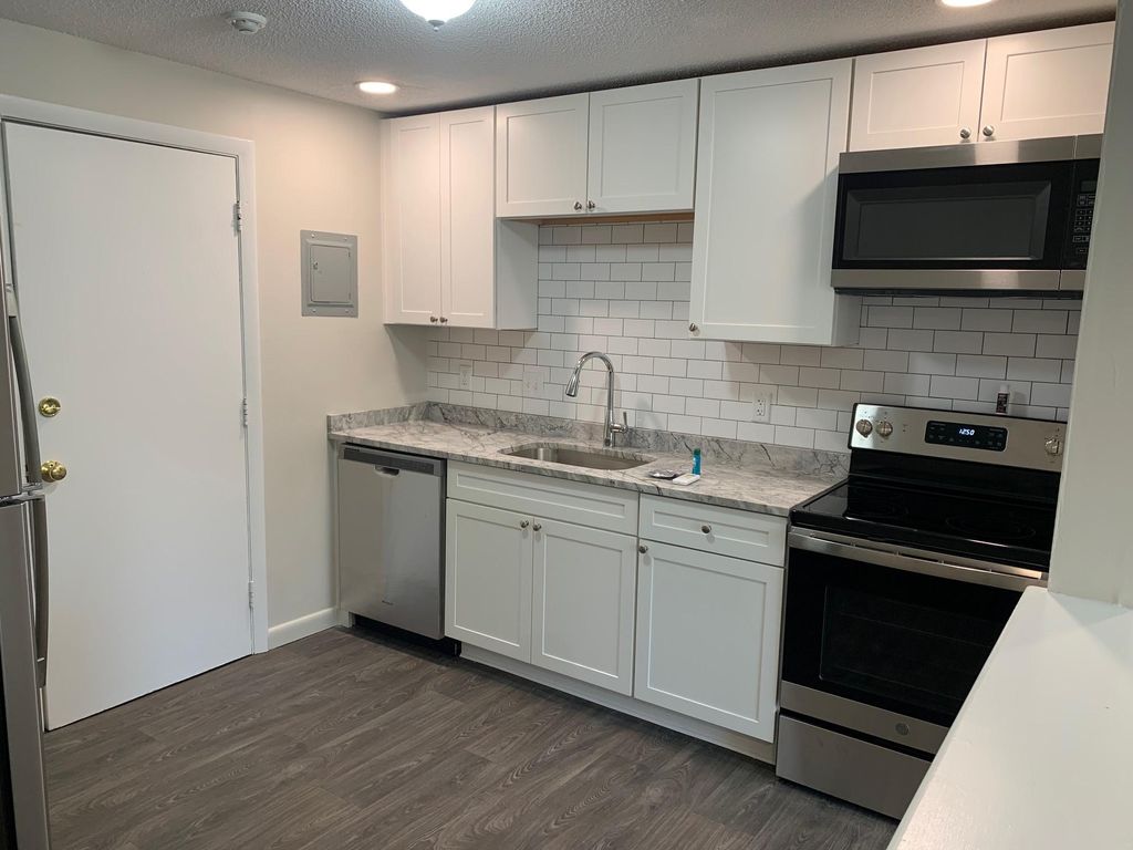 9 Dyer Ct B2, Danvers, MA 01923 Trulia