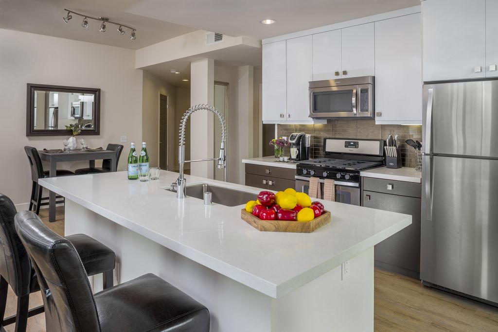 1001 S  Olive St #4740025, Los Angeles, CA 90015