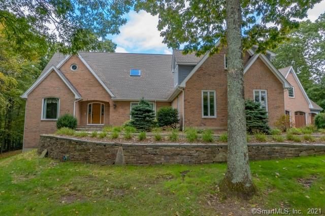 157 Ridge Rd, Glastonbury, CT 06033