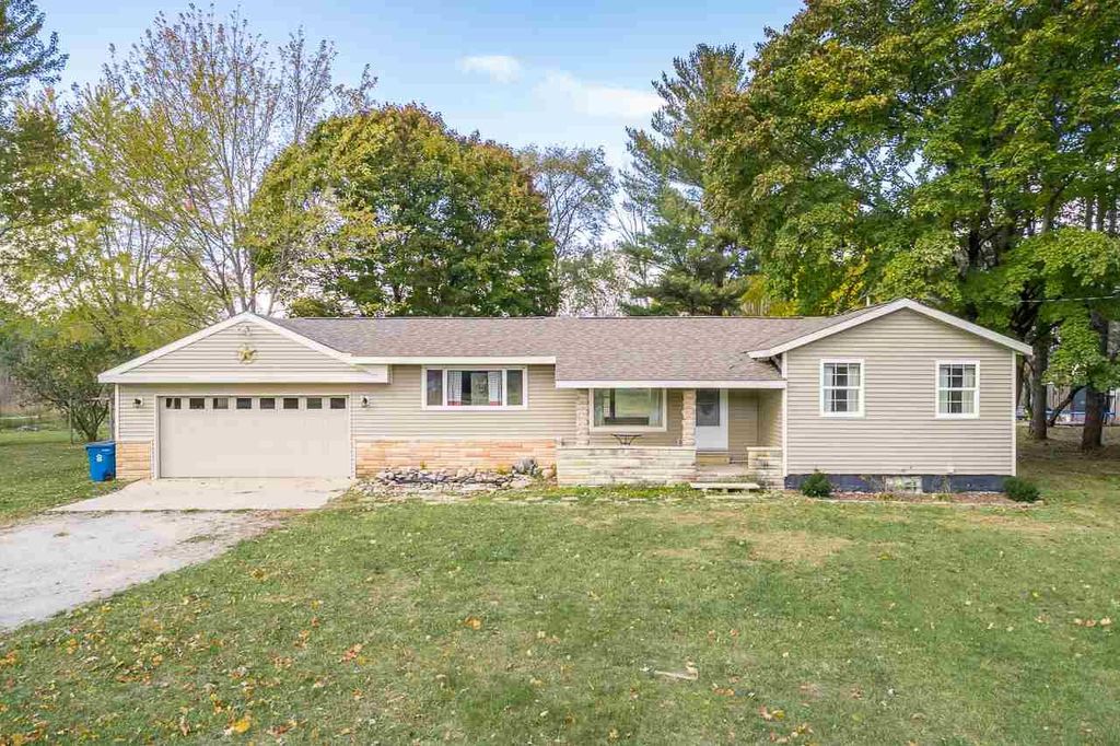 893 E Chippewa River Rd, Midland, MI 48640 See Estimated Value