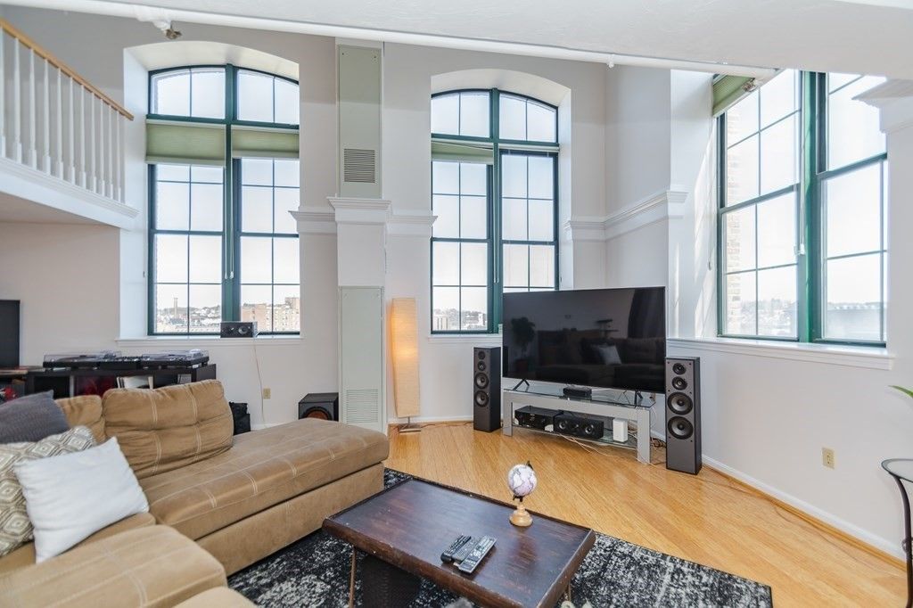 200 Market St #511, Lowell, MA 01852