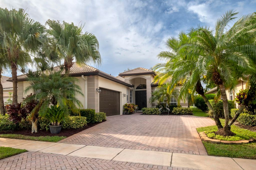 5586 Fountains Drive S, Lake Worth, FL 33467 - See Est. Value, Schools ...