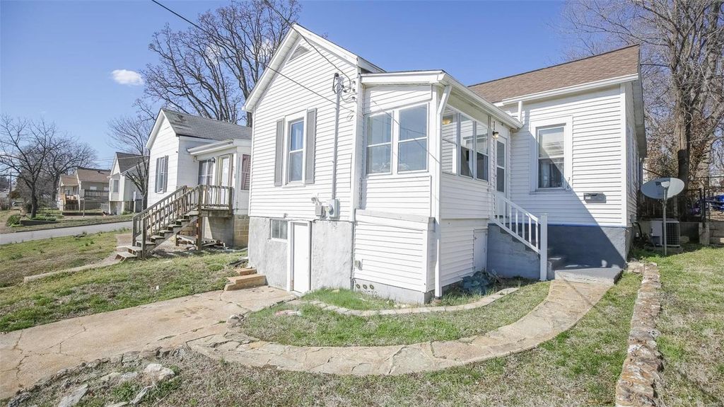 316 Stewart St, De Soto, MO 63020 Trulia