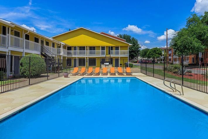 9680 Timberline Dr, Dallas, TX 75220