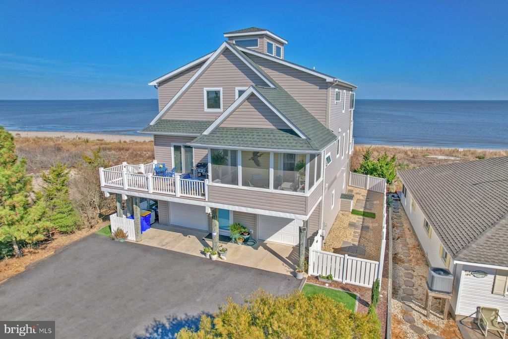 9725 Shore Dr, Milford, DE 19963