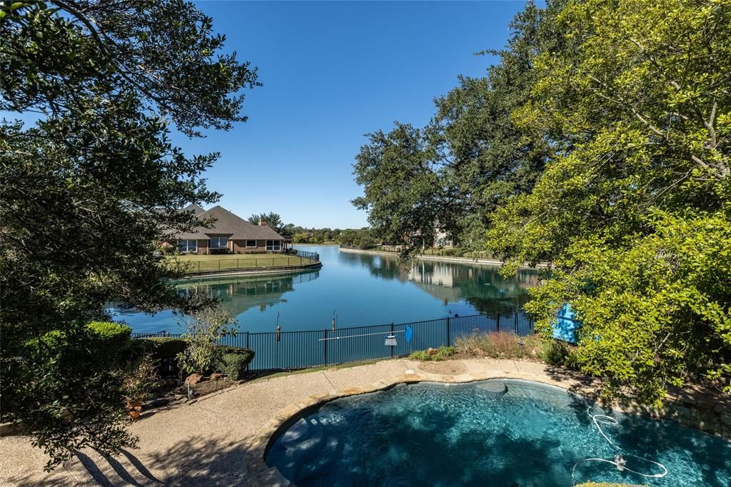 1500 Crowley Rd, Arlington, TX 76012