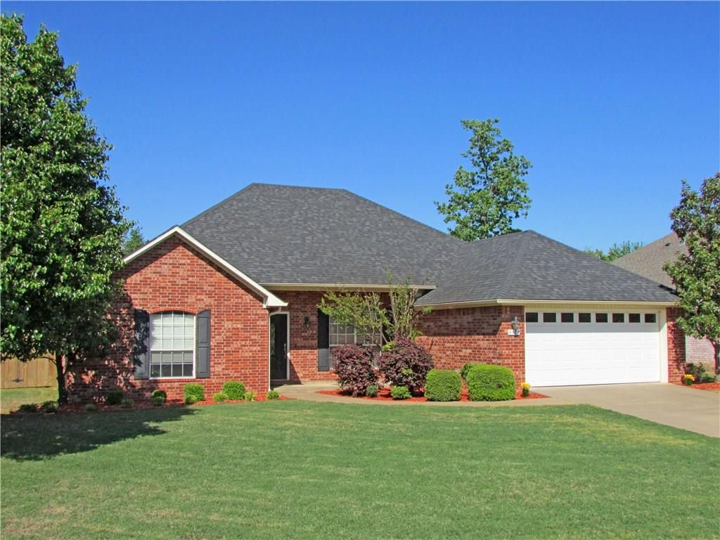 8901 S  16th St, Fort Smith, AR 72908