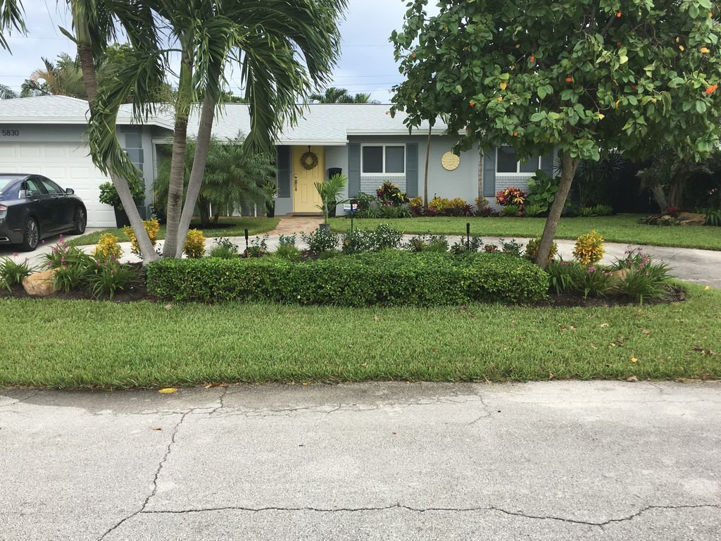 5830 NE 19th Ter, Fort Lauderdale, FL 33308