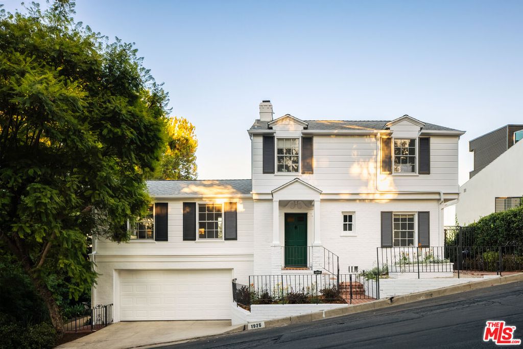 1926 Micheltorena St, Los Angeles, CA 90039