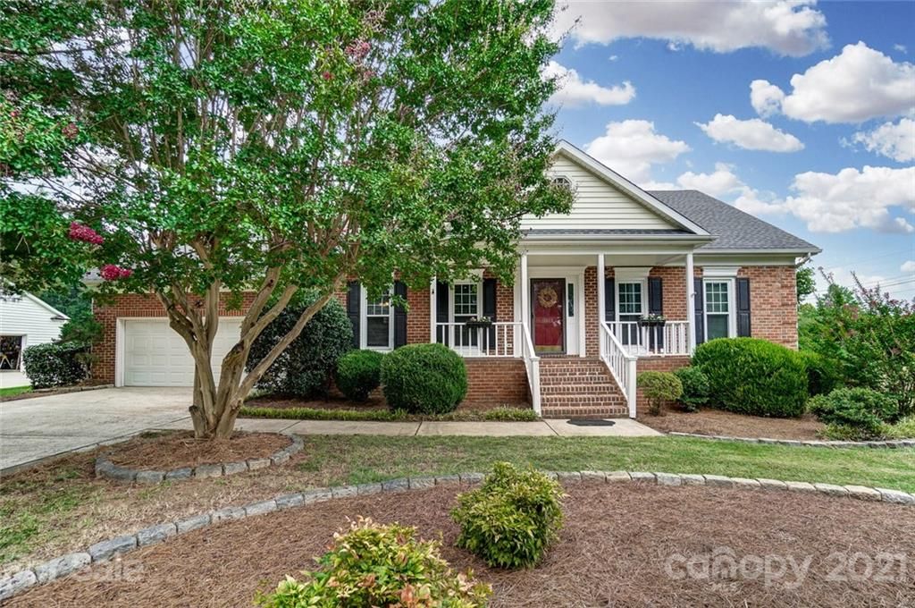 10623 Quail Acres Rd, Charlotte, NC 28277