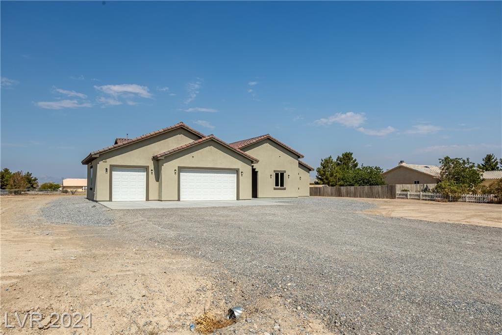 3300 Malibou Ave, Pahrump, NV 89048