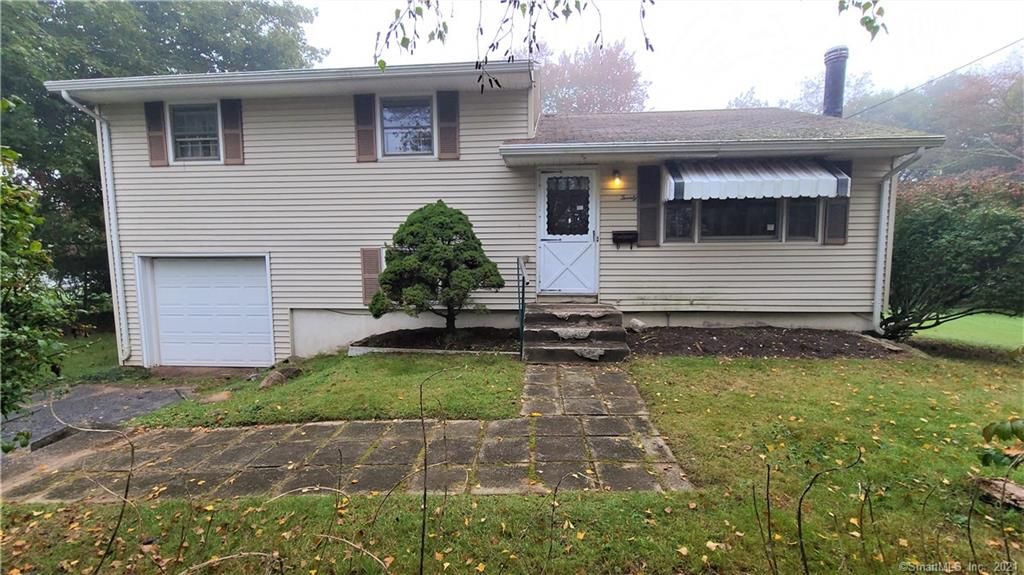 20 Roy Rd, South Windsor, CT 06074