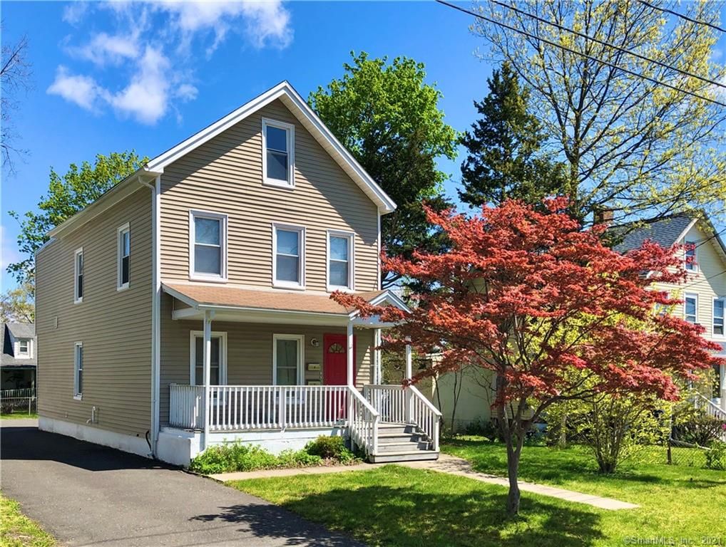 5 Yost St, Norwalk, CT 06854