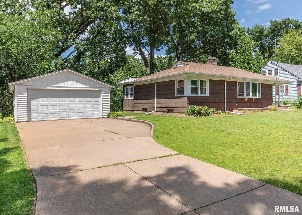 2505 30th Avenue Ct, Moline, IL 61265 Trulia