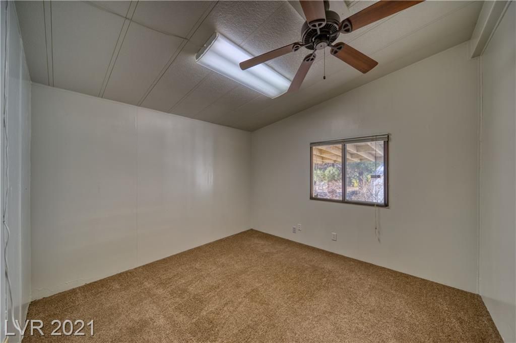 1081 E Gamebird Rd, Pahrump, NV 89048