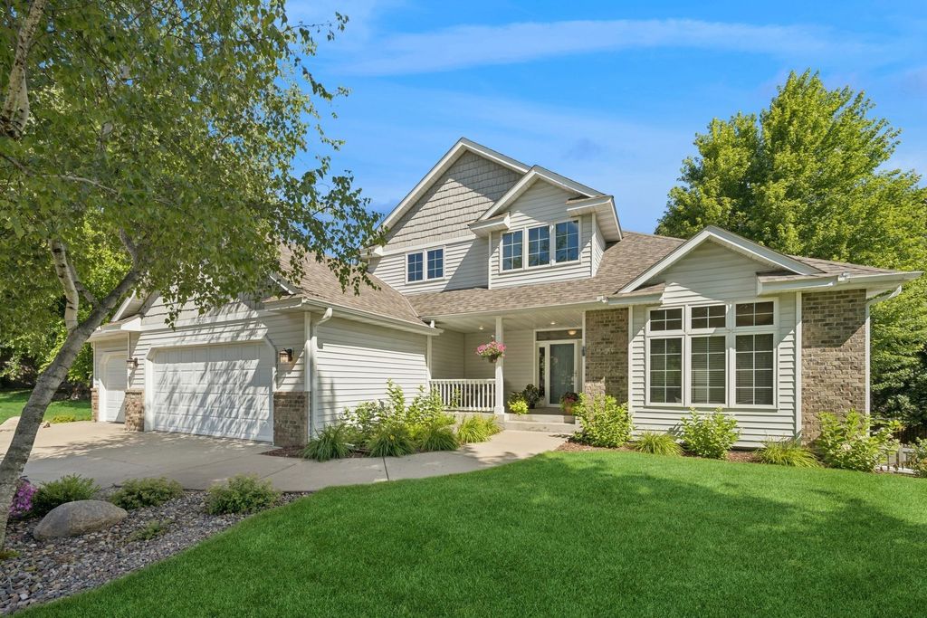 20535 Jura Trl, Lakeville, MN 55044
