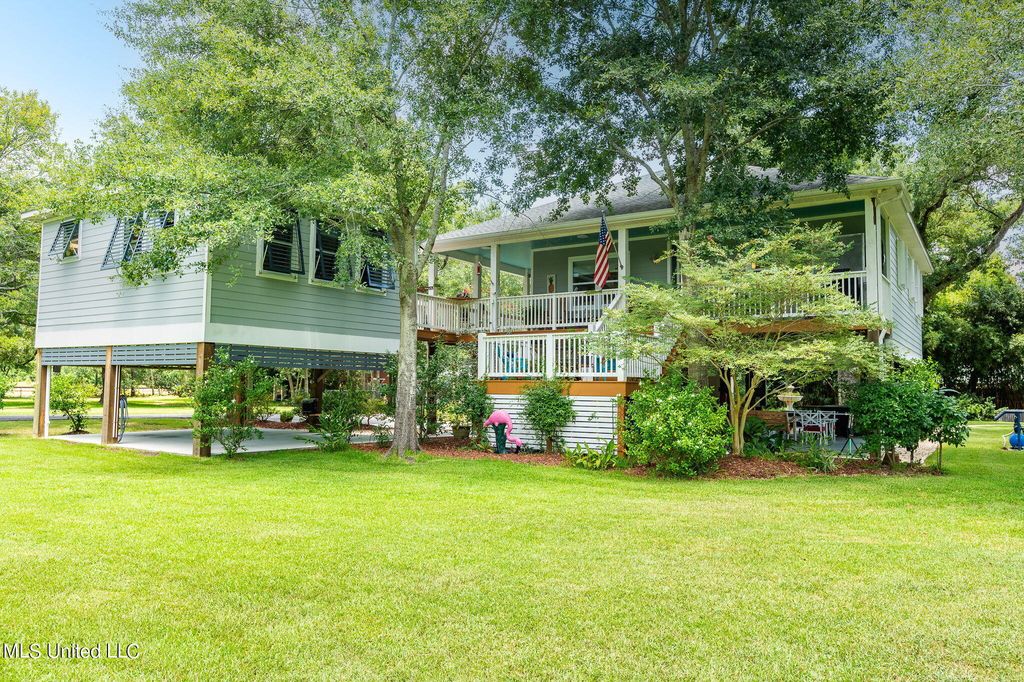904 Wood St, Waveland, MS 39576 Trulia