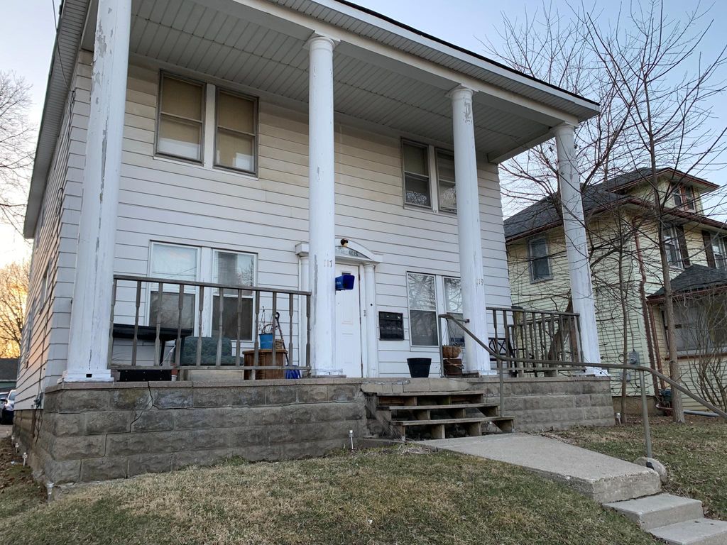 117 Thorpe St, Pontiac, MI 48341