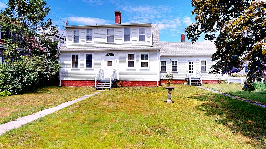 580 Commercial Street, Provincetown, MA 02657