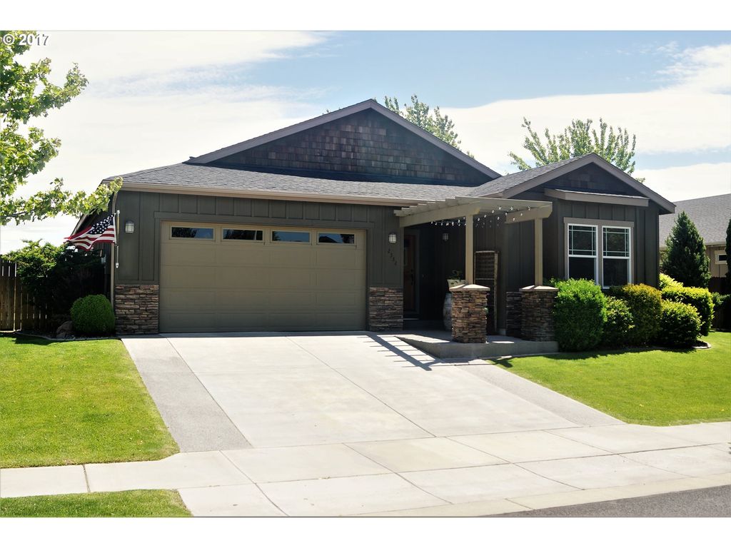 2332 NW Overlook Dr, Hermiston, OR 97838 Trulia