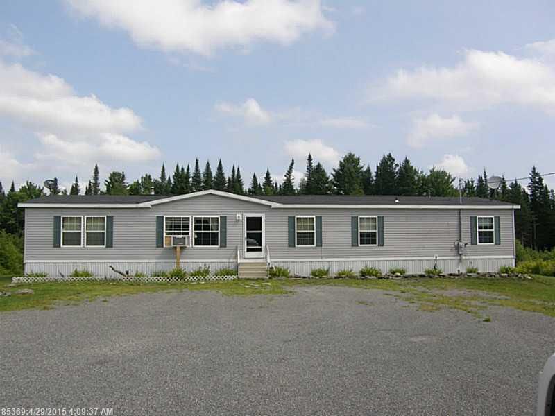 542 Four Mile Square Rd, Anson, ME 04911