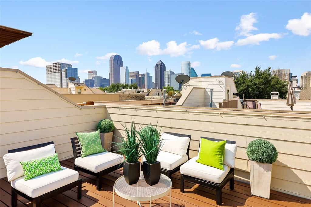 2319 Clark St, Dallas, TX 75204