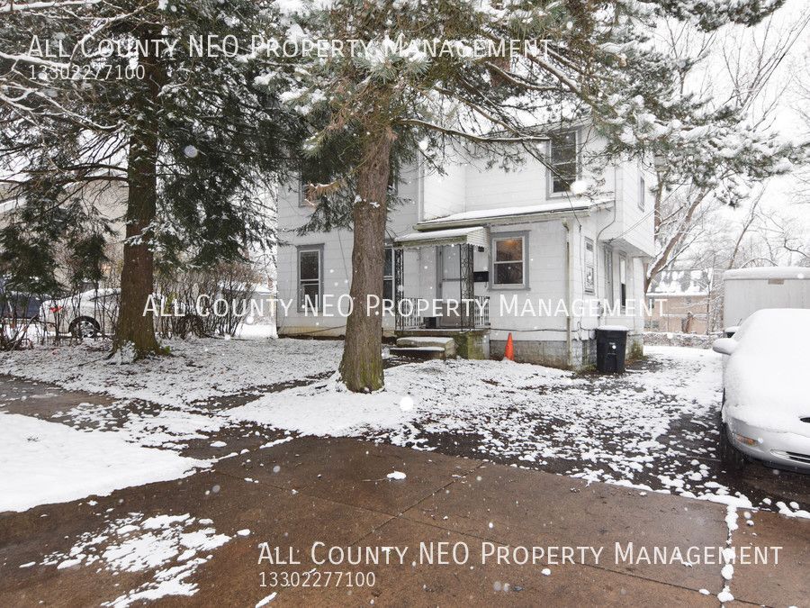 416 Bacon Ave, Akron, OH 44320