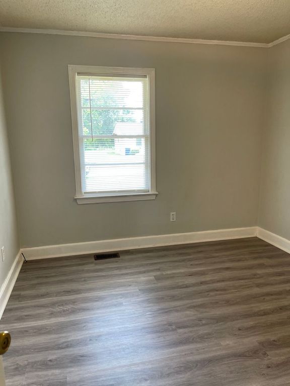 204 E James St, La Grange, NC 28551 Trulia