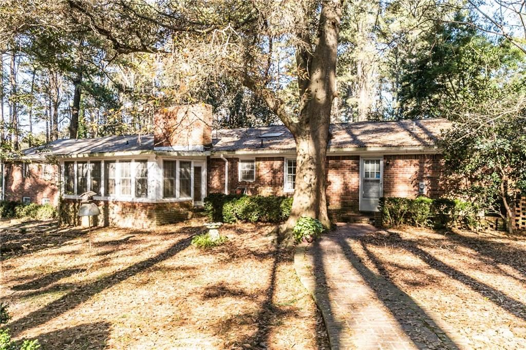 1597 Panola Rd, Ellenwood, GA 3 Bed, 4 Bath SingleFamily Home 9