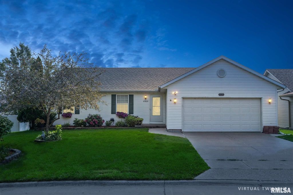 6525 Wilkes Ave, Davenport, IA 52806