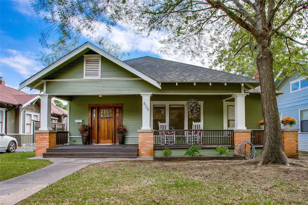 408 N Willomet Ave, Dallas, TX 75208
