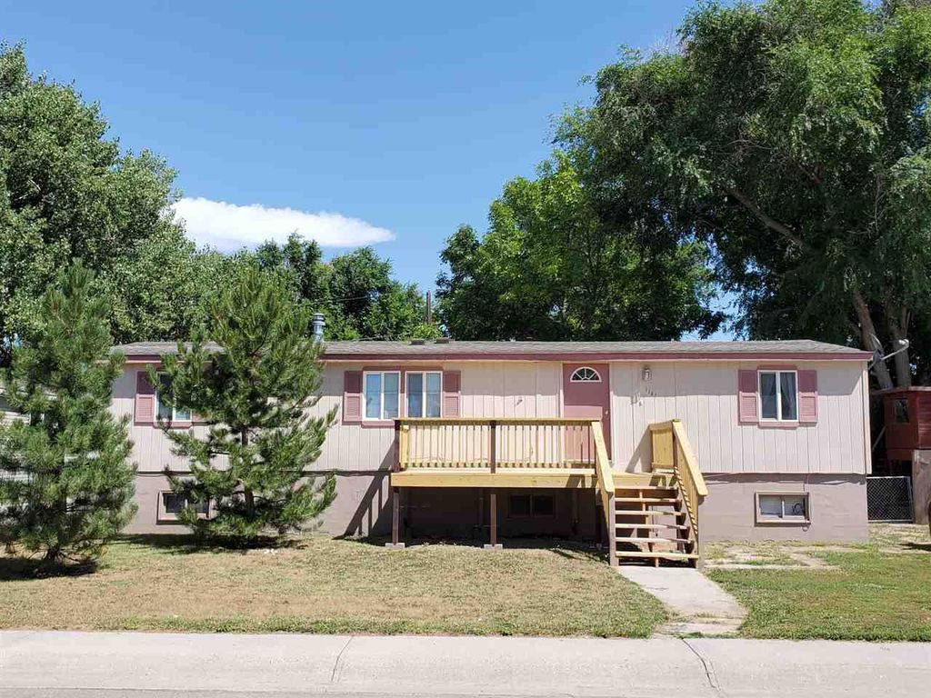 1131 Washington St, Douglas, WY 82633 Trulia