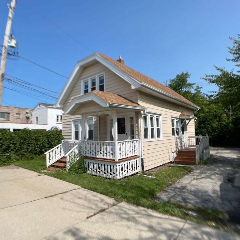 1468 S 92nd St, Milwaukee, WI 53214 Trulia